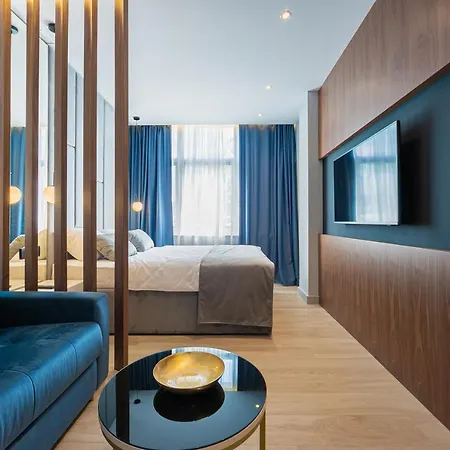 Caldo Luxury 4* ספליט