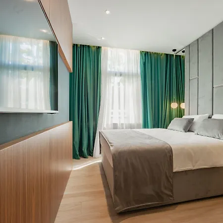 Caldo Luxury سبليت